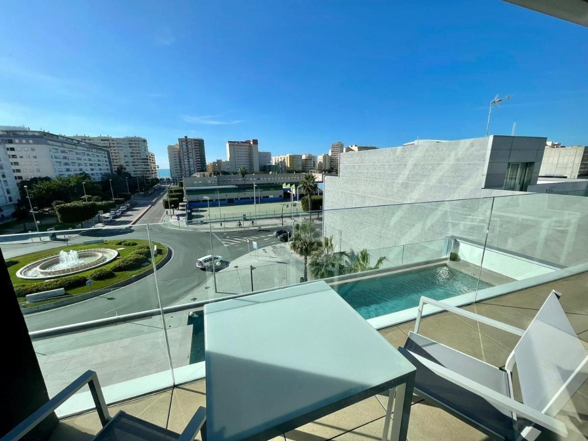 Lhome Cádiz Exteriör bild