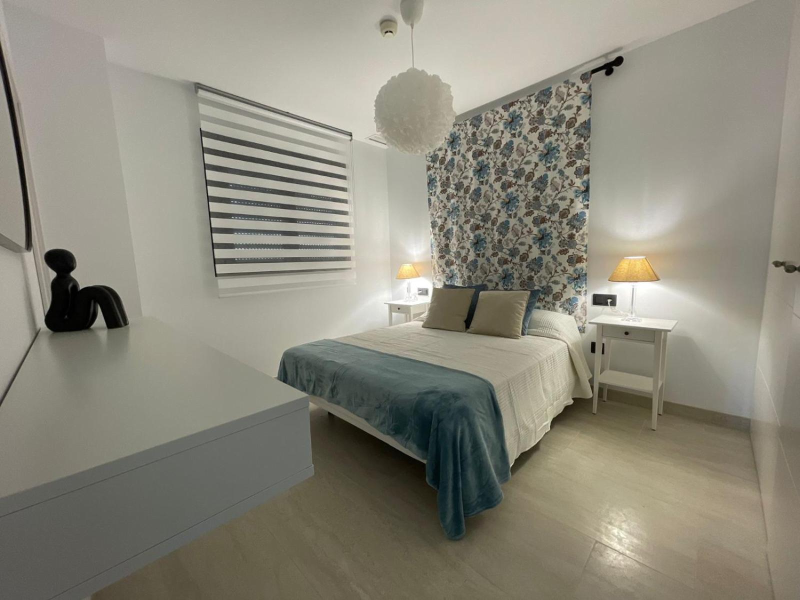 Lhome Cádiz Exteriör bild